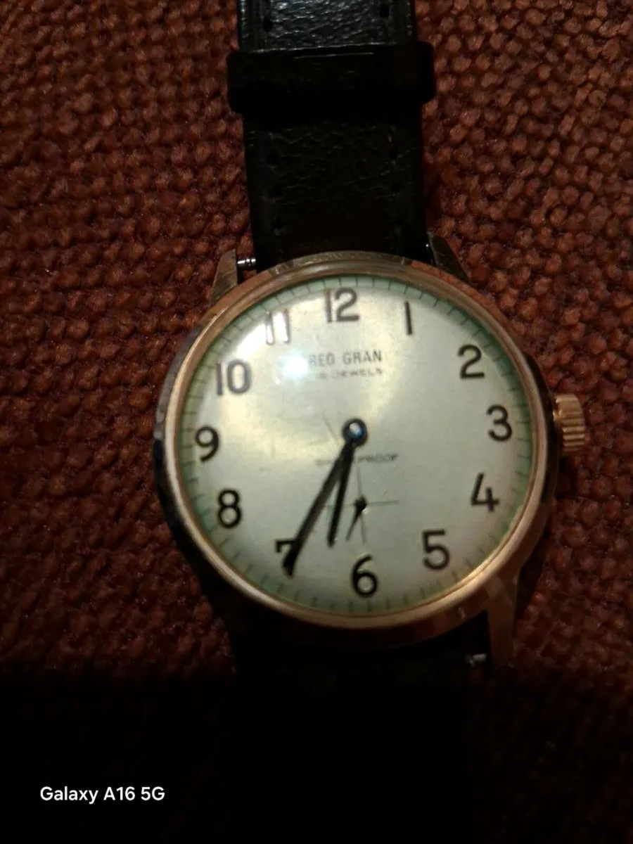 Mens watch - Image 1