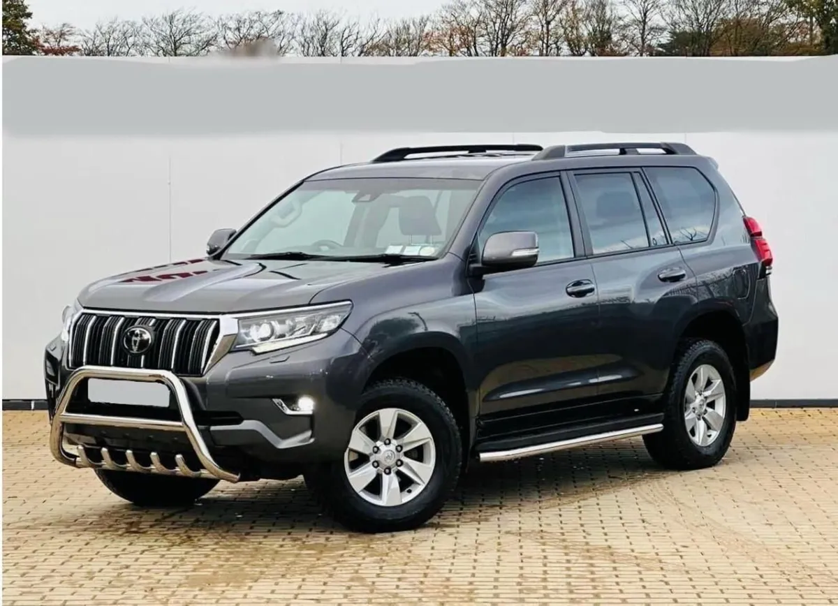 ***  LANDCRUISER  CHROME SIDE BARS   *** - Image 1