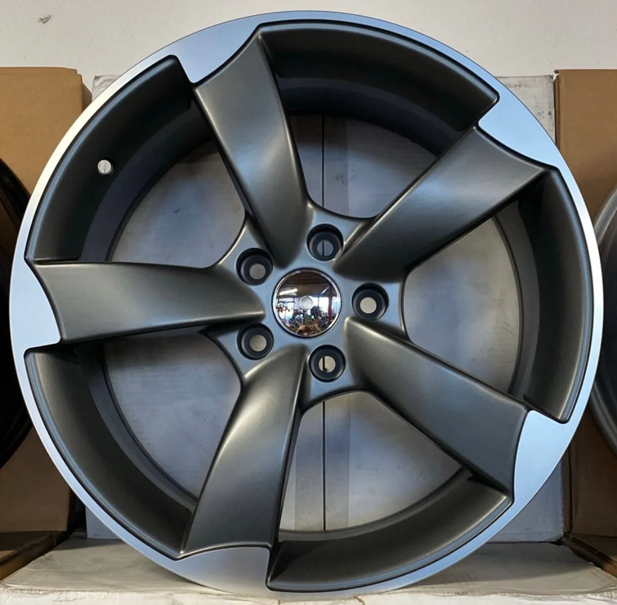 18” Ttrs alloy and tyres 5x112