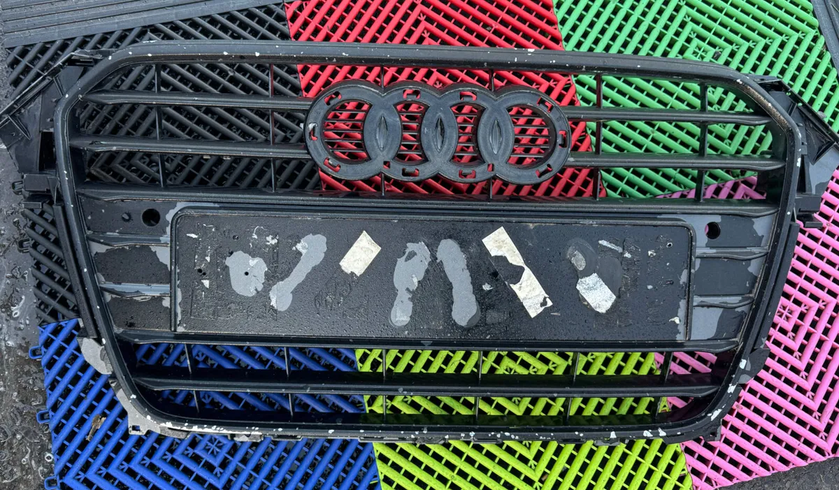 Used grill from 2012-2015 Audi a4