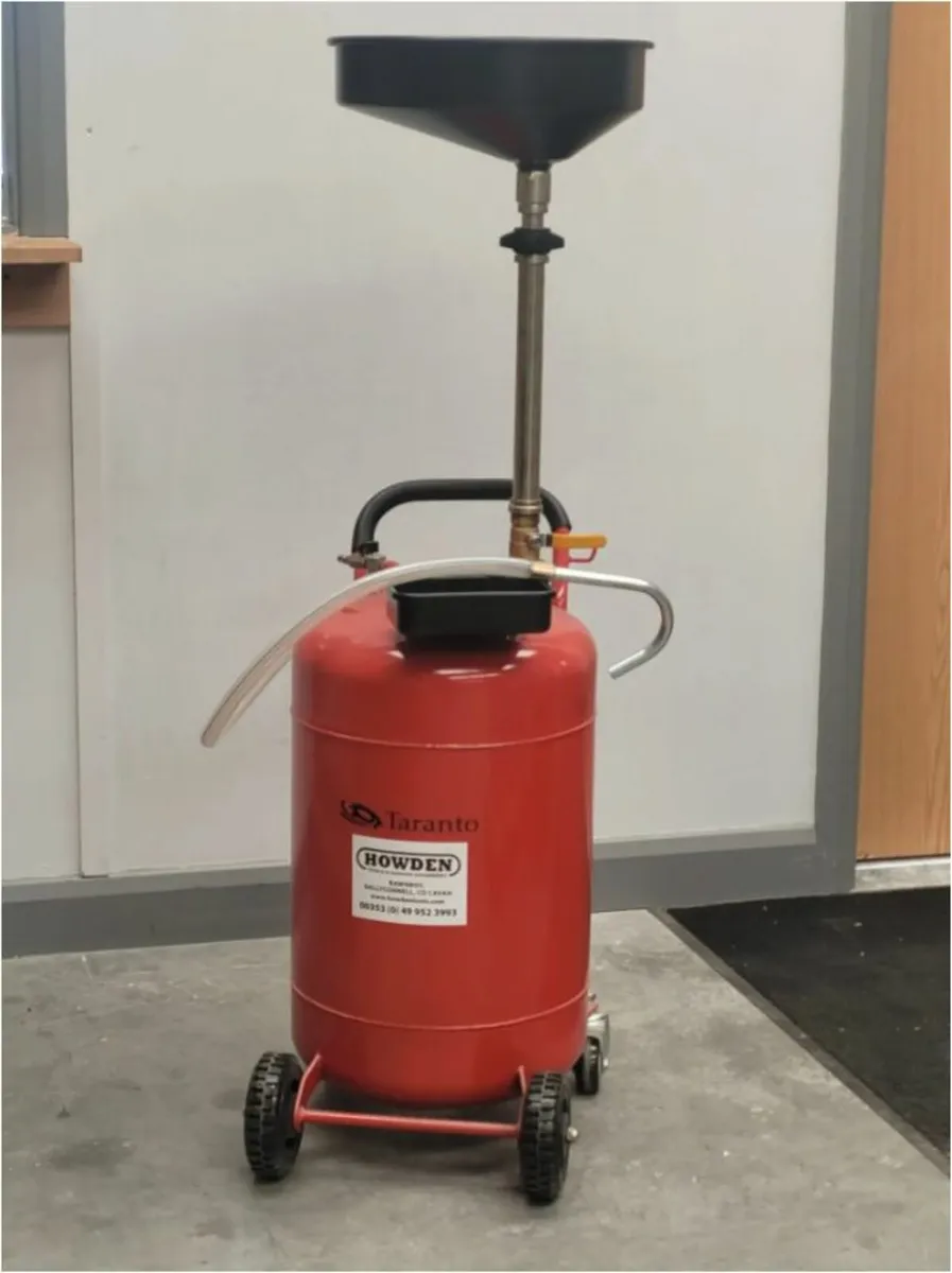70L Oil Drainer / Collector / Extractor With Basin - Image 1