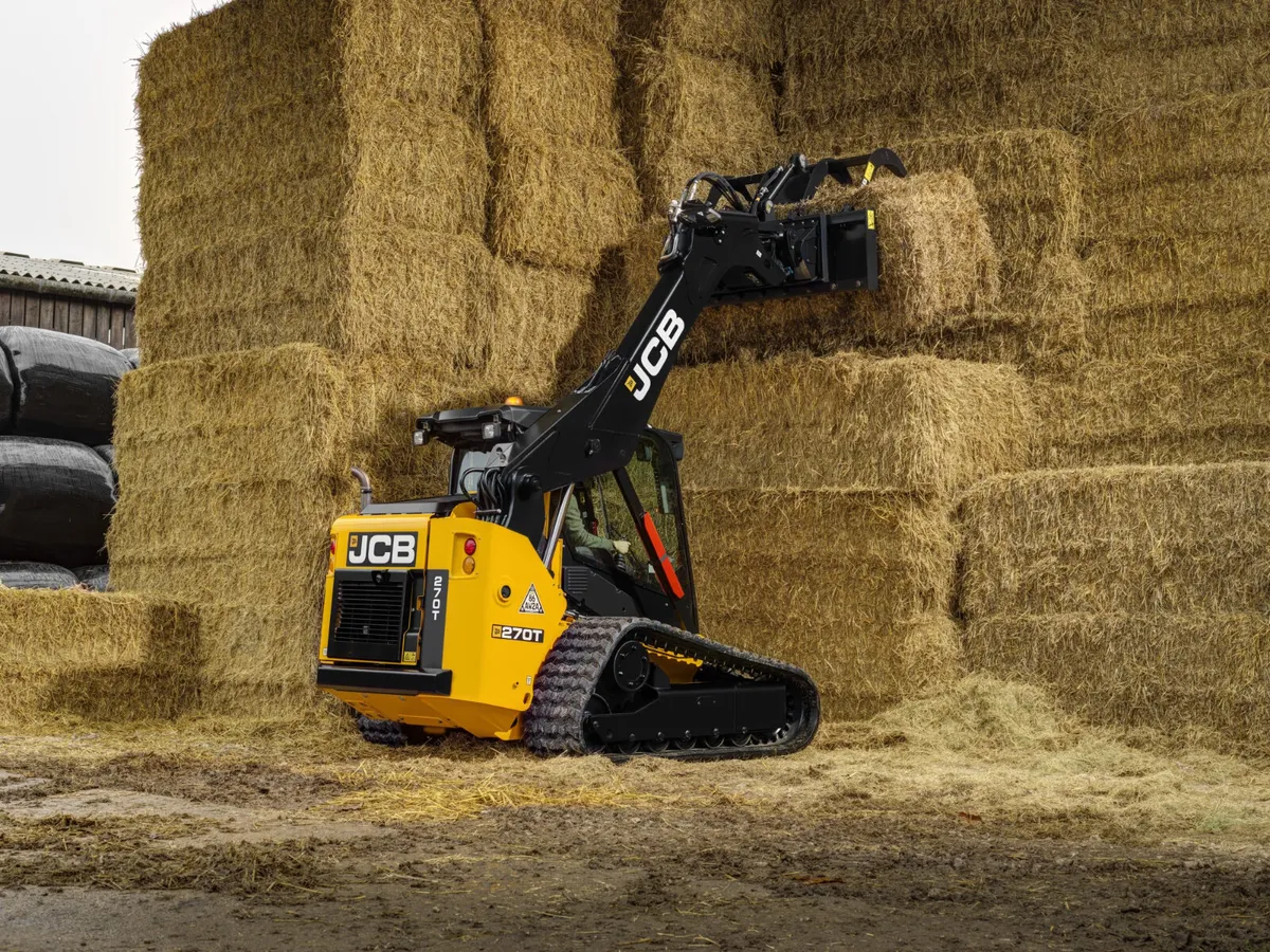JCB 270T Track Loader/ Track Skid Steer 2.88m - Image 4