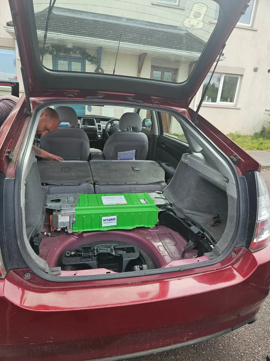 Hybrid Car &  Reconditioned Hybrid Battery Service - Image 4