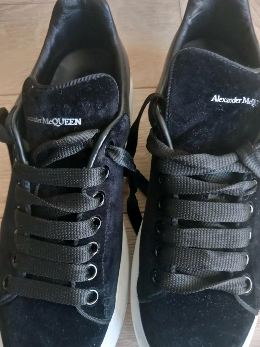 ALEXANDER MCQUEEN - Image 3