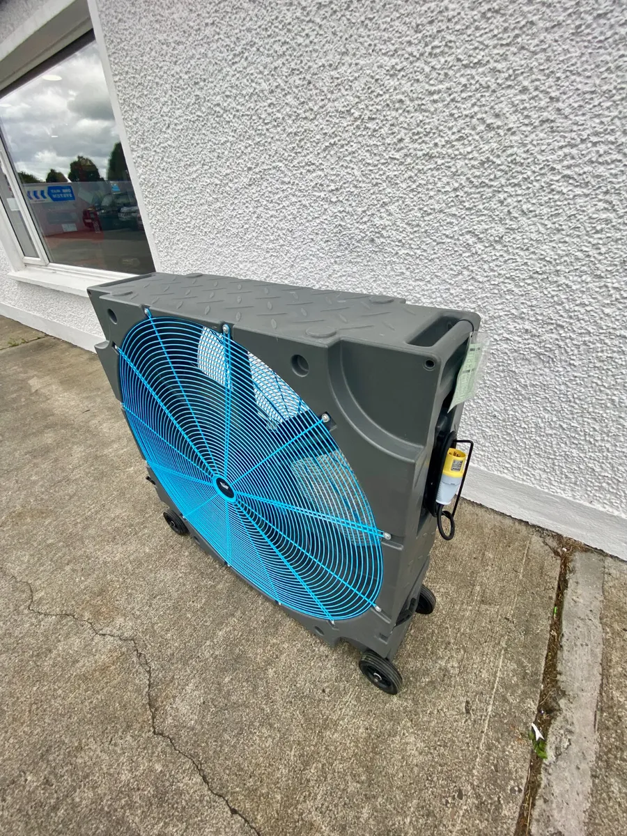 Extra Large Industrial Cooling Fan -110v - Image 3