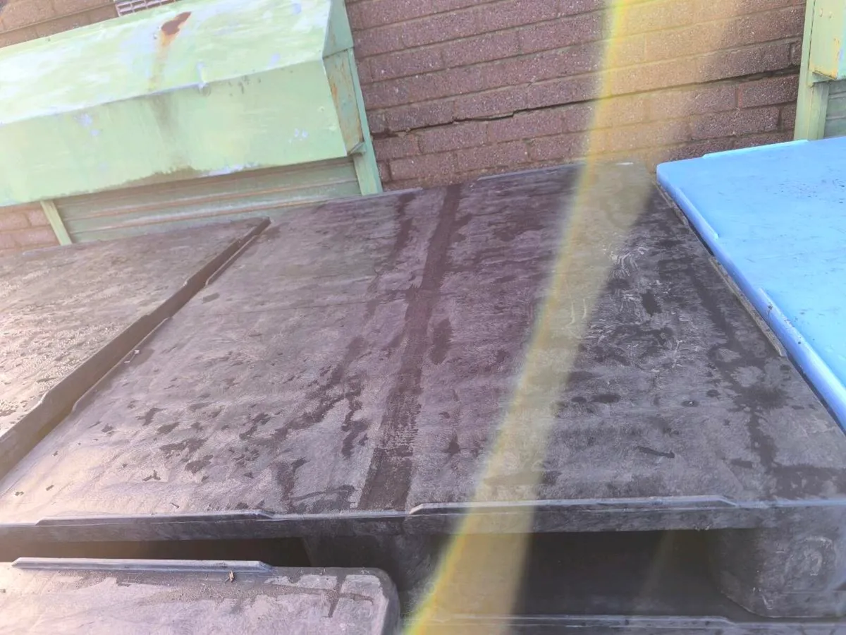 Heavy duty plastic pallets - Image 2
