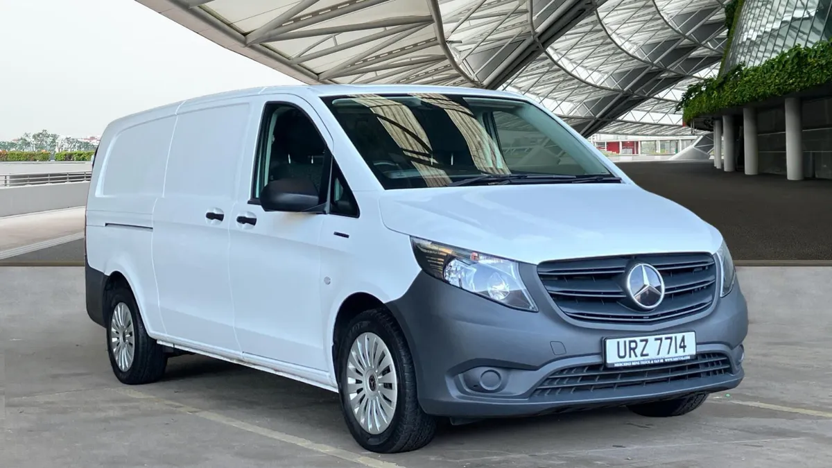 Mercedes-Benz eVito 116 e 66kWh Progressive Auto - Image 1