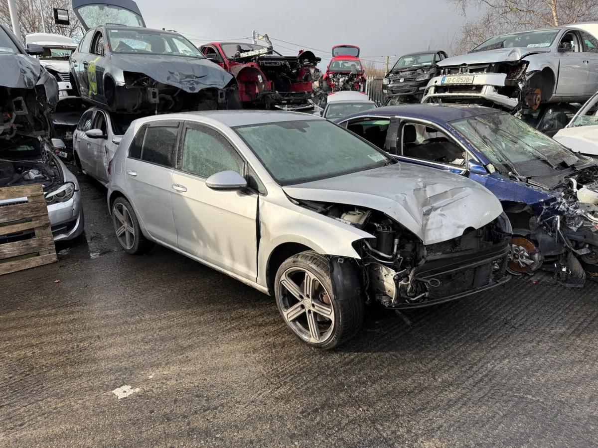 2016 VW GOLF 1.6 TDI BREAKING - Image 1