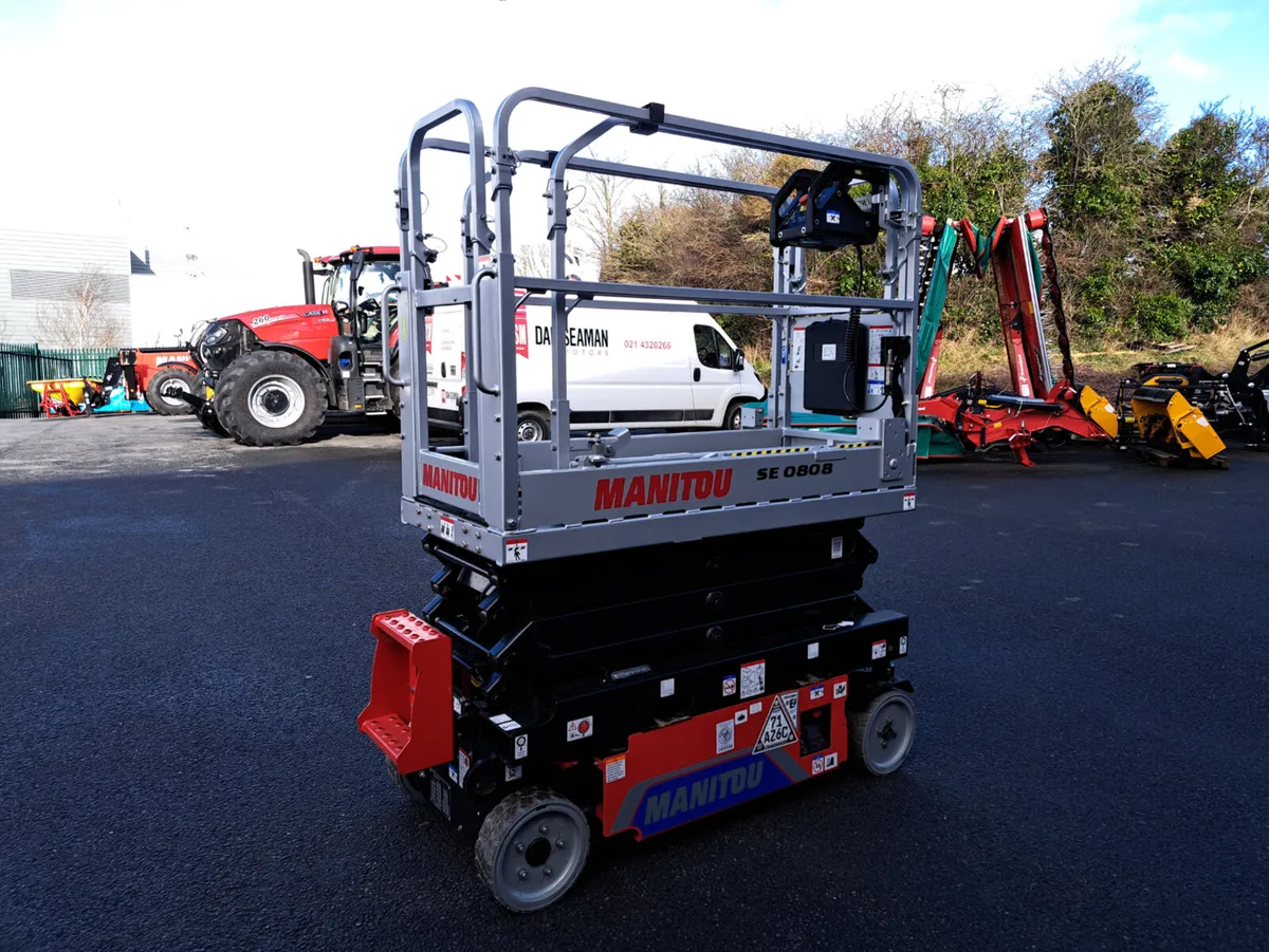 New Manitou SE 0808 electric scissors lift - Image 4
