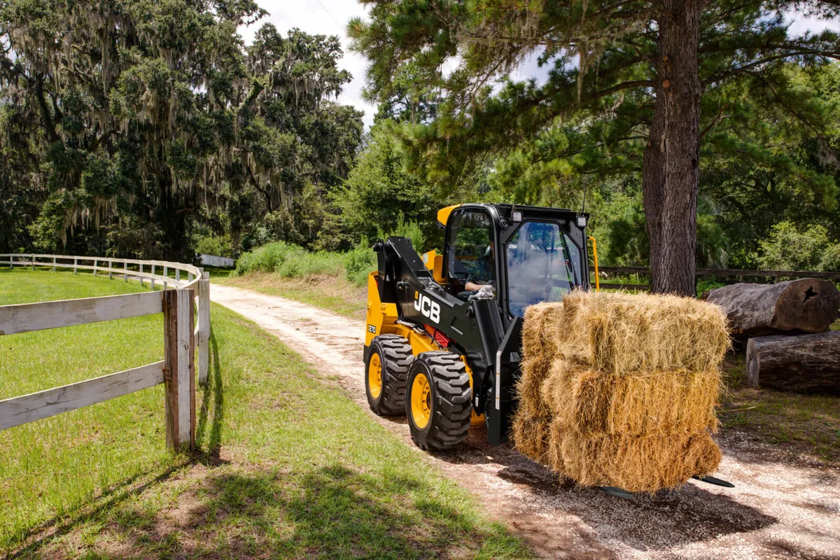 JCB 270 Skid Steer 2.9m - Image 2