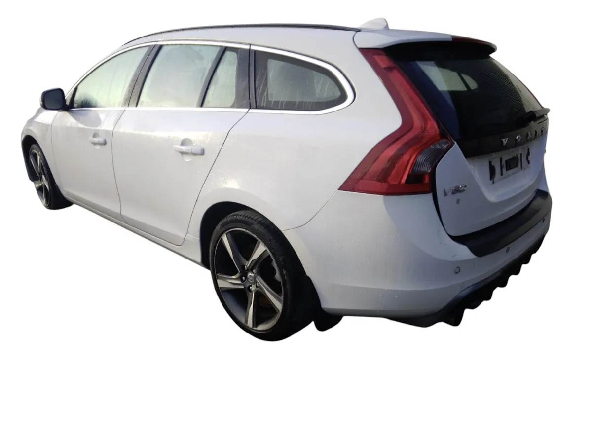 2011 VOLVO V60 For Breaking/Dismantling - Image 3