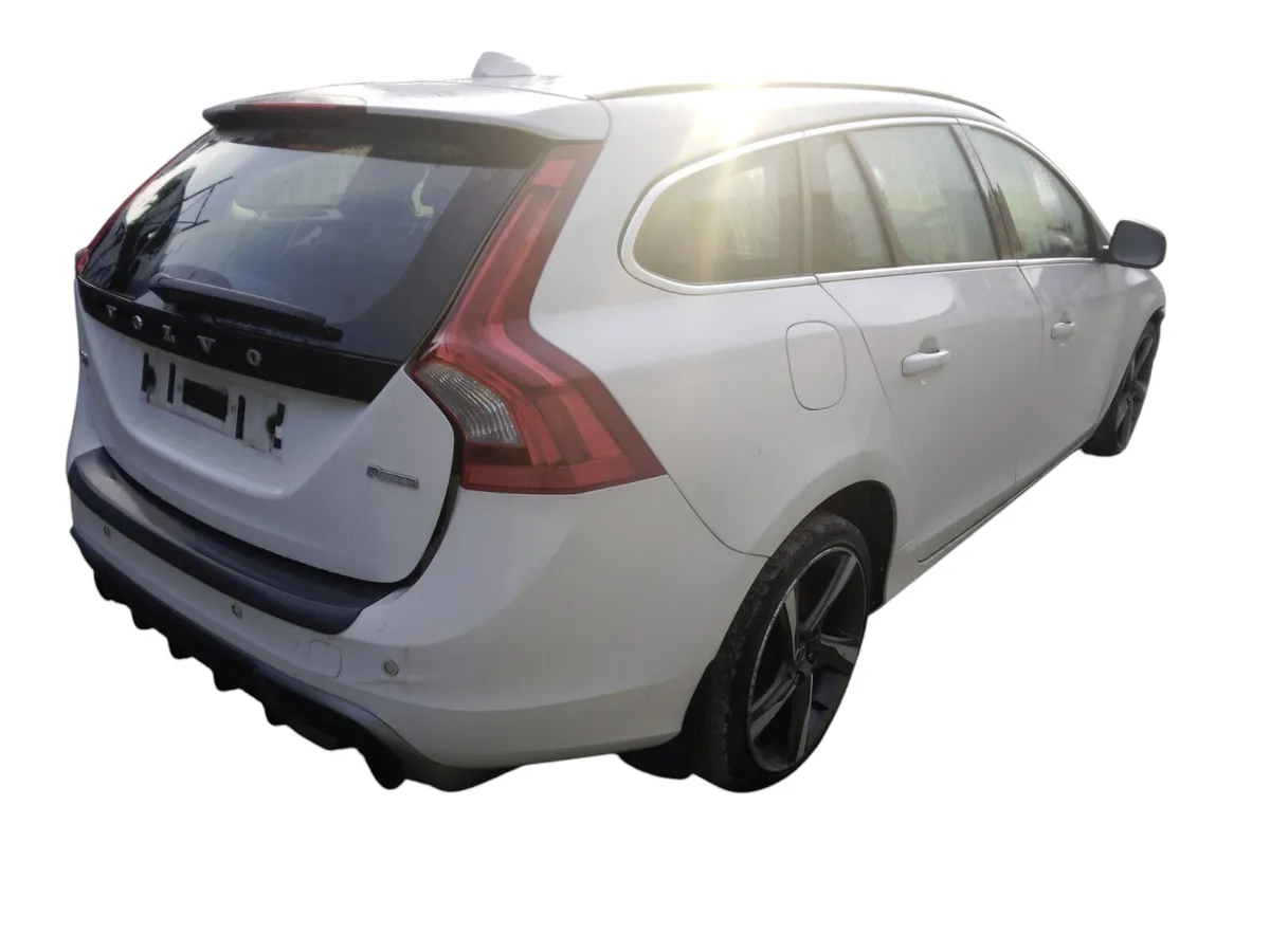 2011 VOLVO V60 For Breaking/Dismantling - Image 4