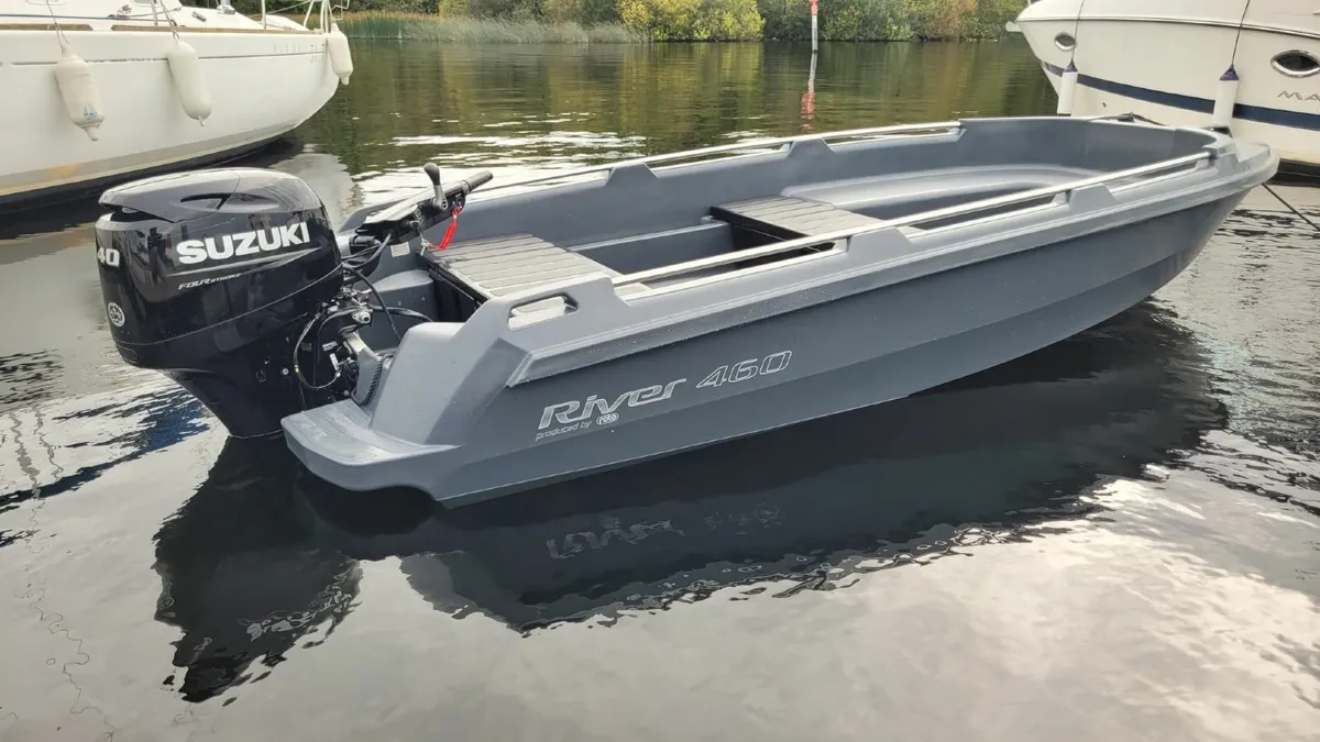 River Boat 460 Big Tiller - Image 4