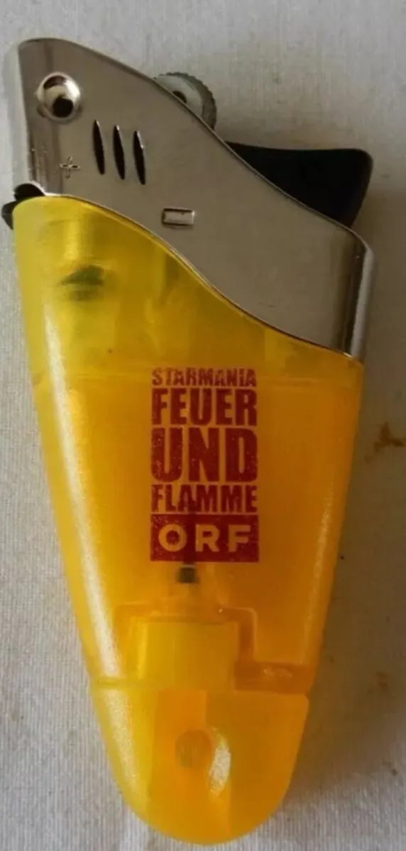 Rare Ronson Star mania lighter - Image 1