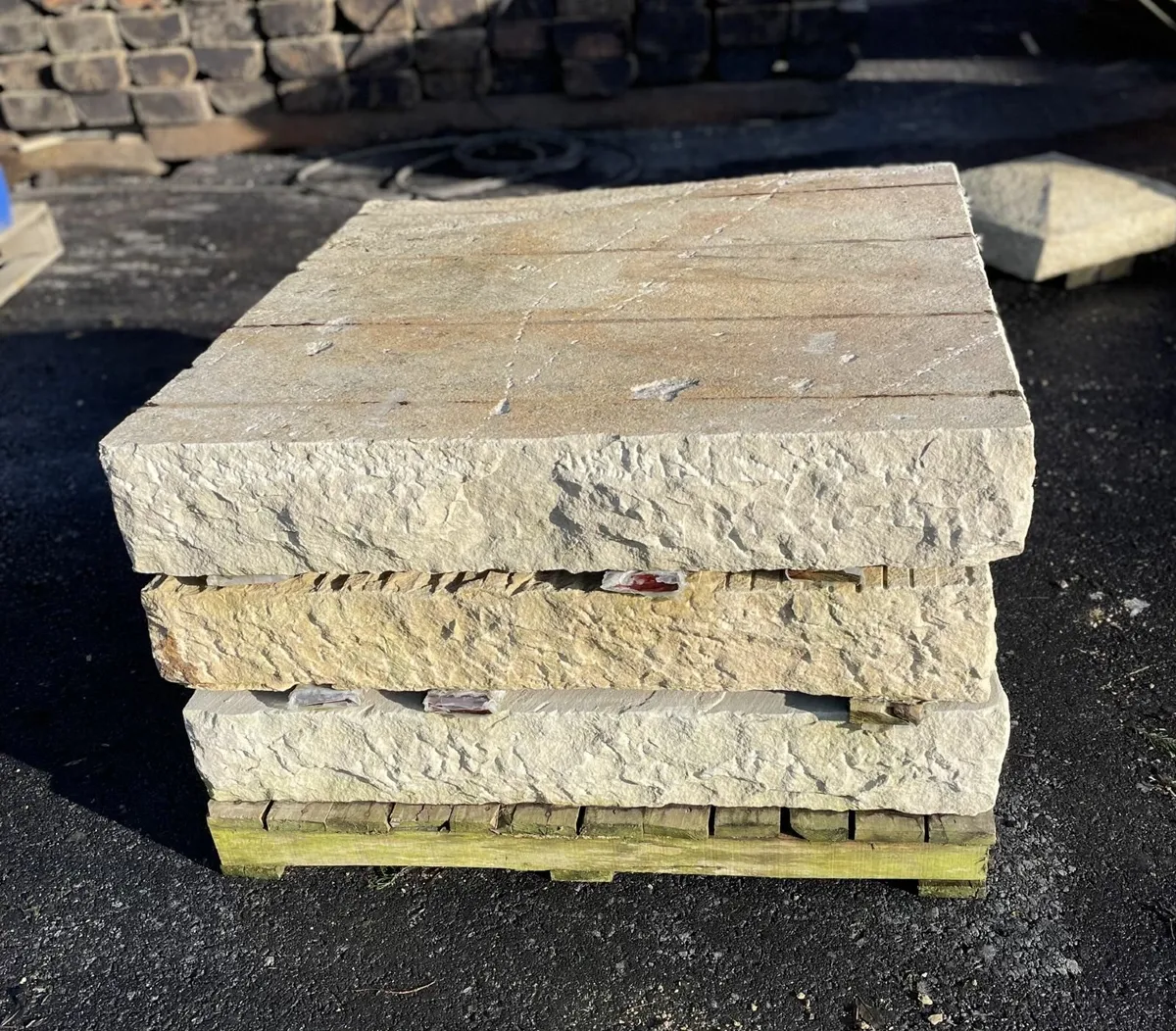 Reduced Sandstone 1 mtr Flat Pier Caps - Image 4