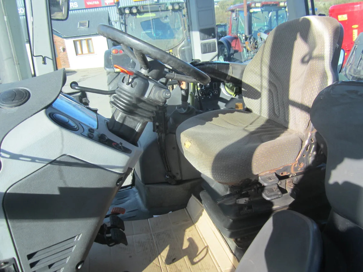 CLAAS  610c..5500 HOURS ..2009.. - Image 4