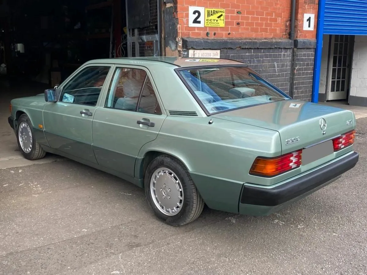 Mercedes-Benz 190E 1989 - Price Reduction - Image 2
