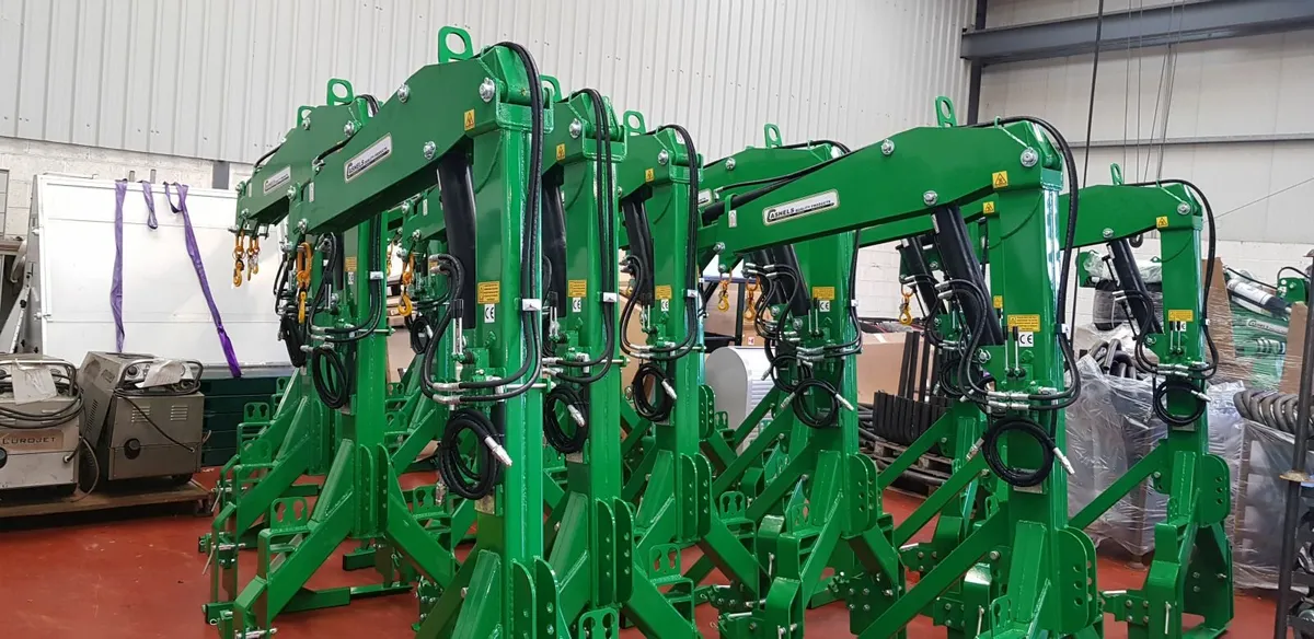 Fertilizer Power Crane - Image 1