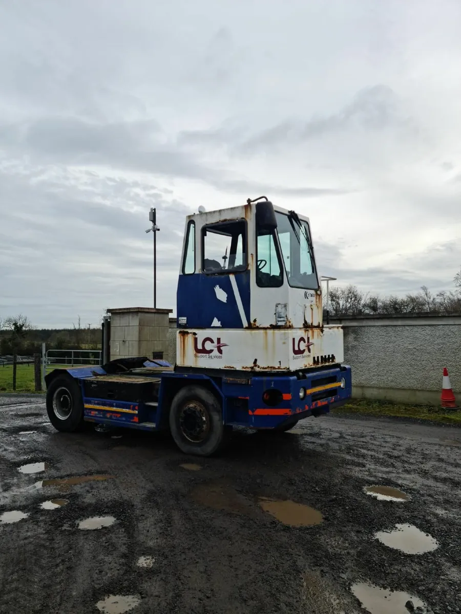 Shunter Lorry Kalmar TRX192 - Image 1