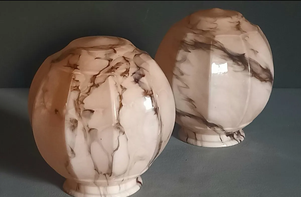 Pair of pink Bauhaus glass lampshade - Image 1