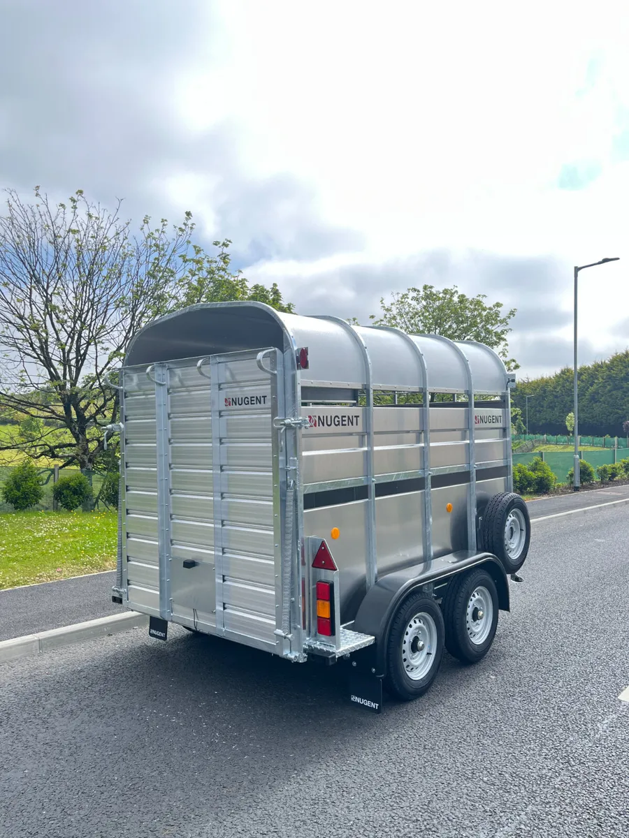 Nugent 8ft Livestock - Image 1