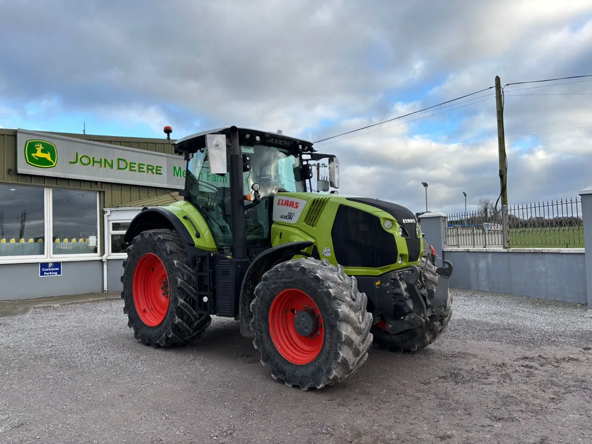 Claas Axion 810 - Image 2