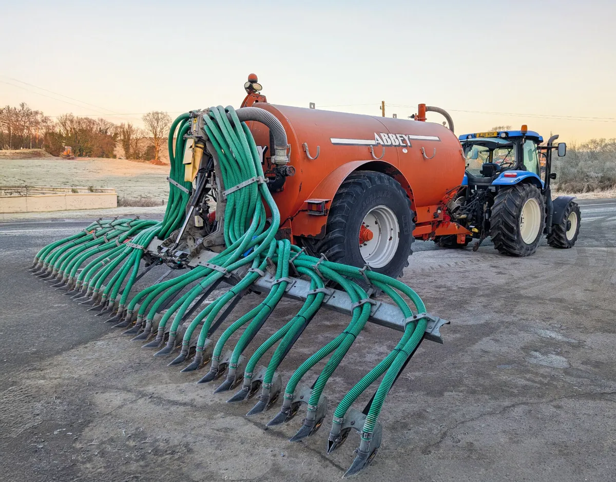 Abbey 2250 - Image 2