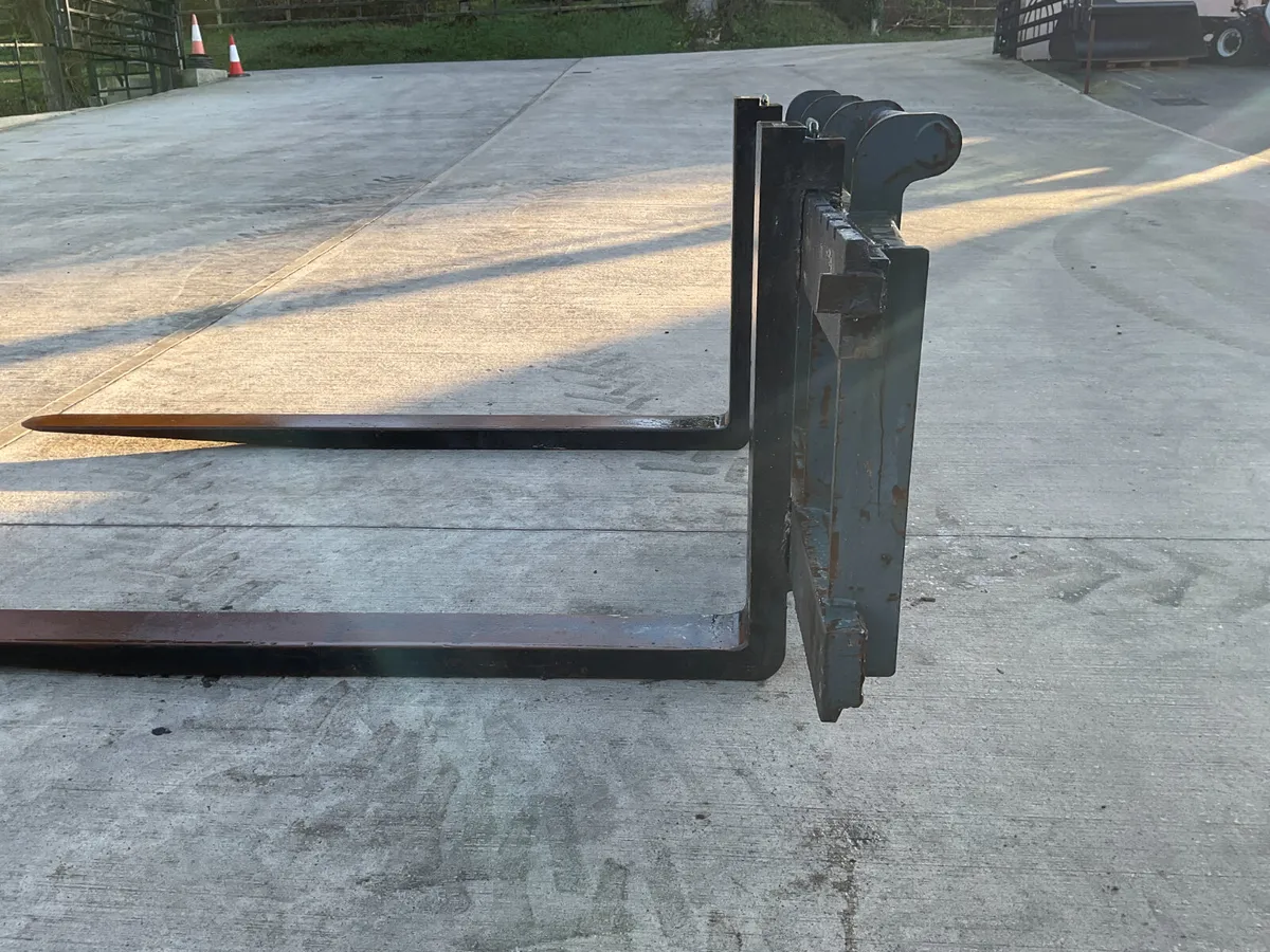 Merlo Heavy Duty Fork & Carriage - Image 2