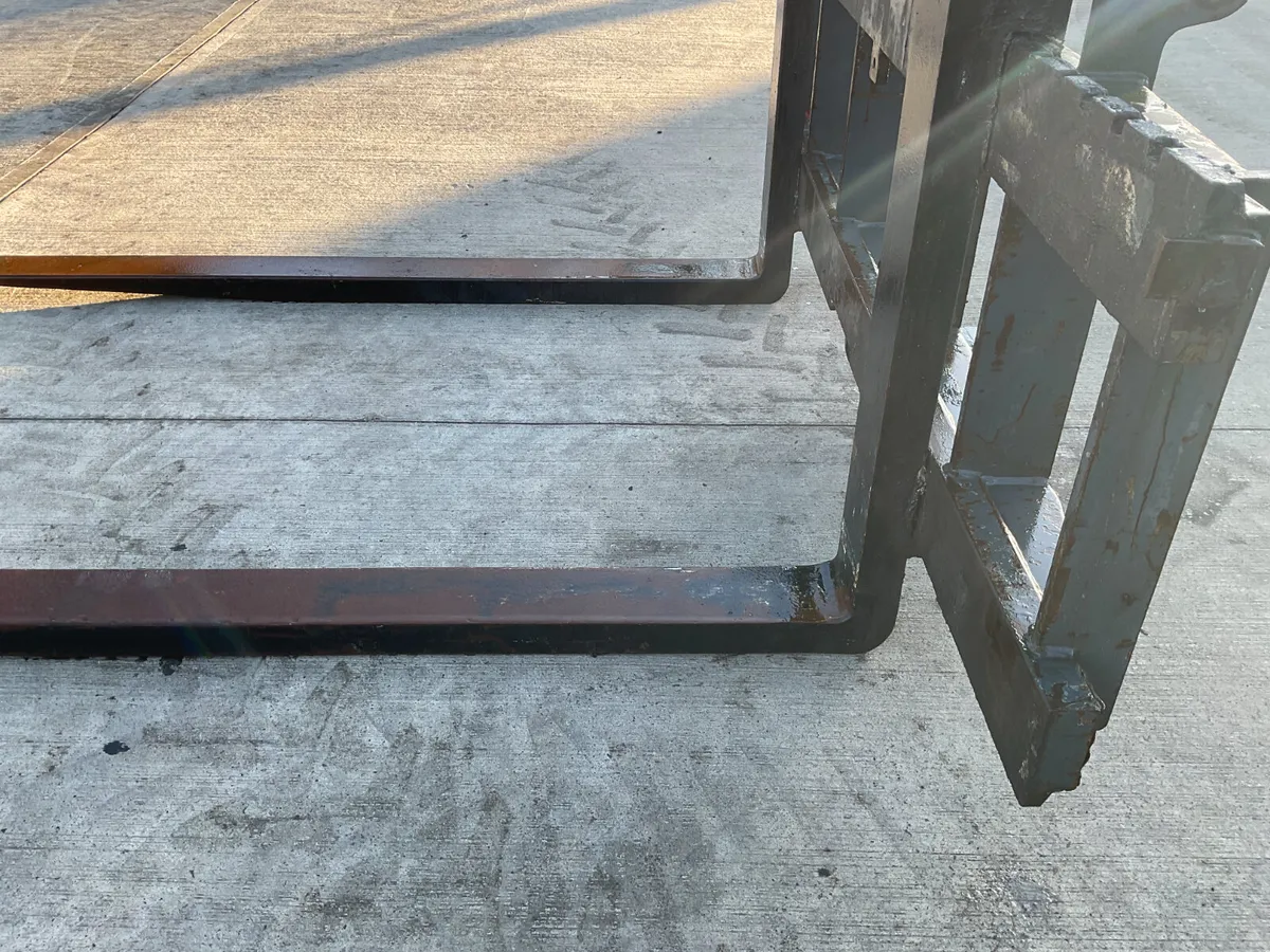 Merlo Heavy Duty Fork & Carriage - Image 4