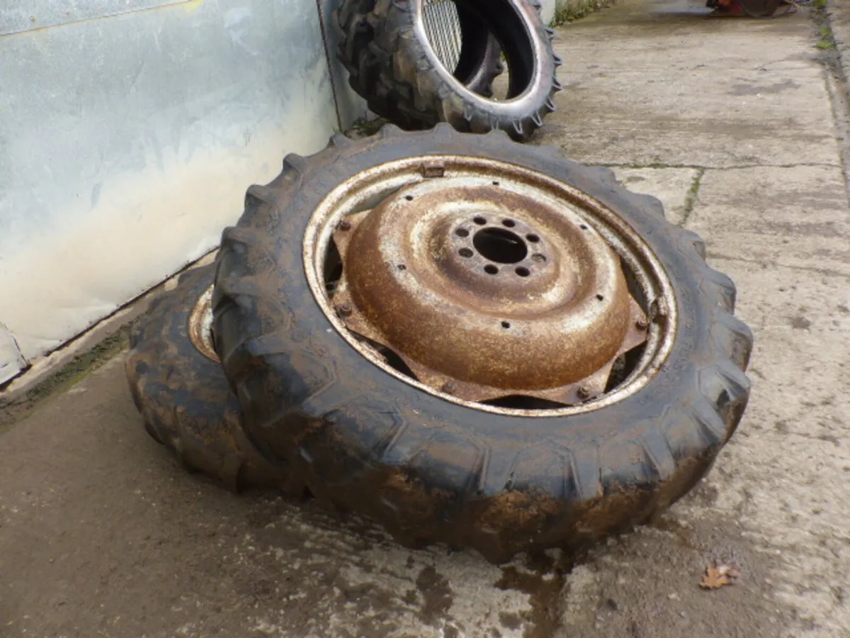 Pair 8 Stud 38 Rims - Image 1