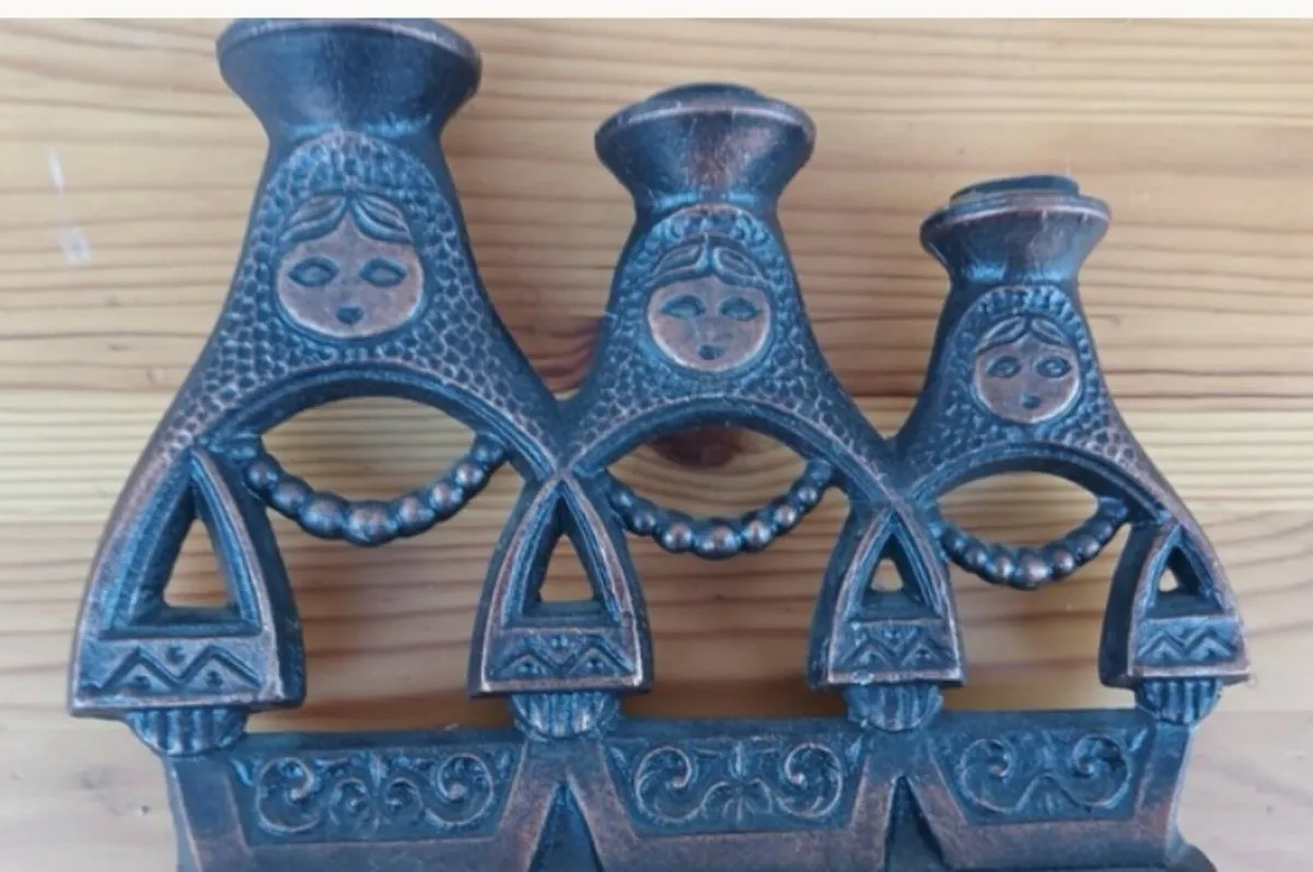 HeavBronze Soviet designer Matrijoska candleholder - Image 3