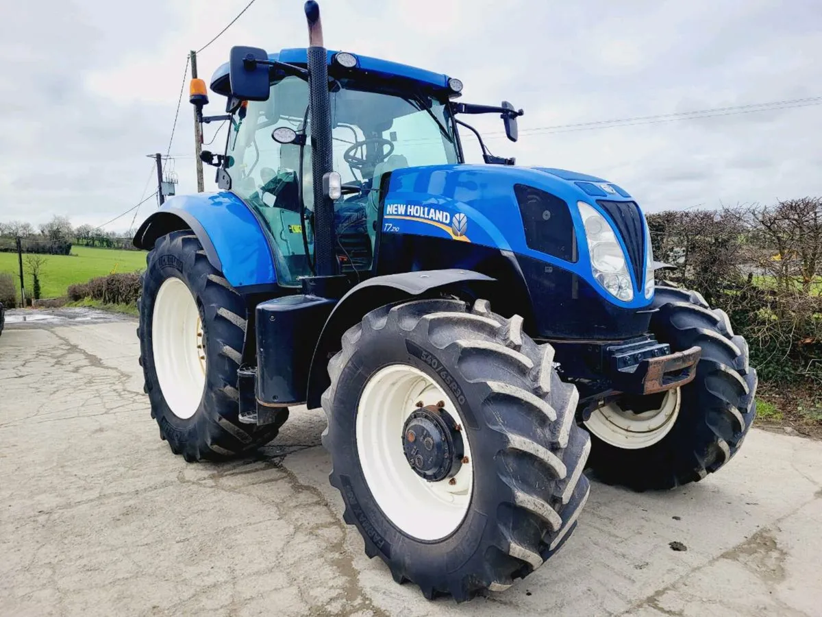New Holland T7210 - Image 2