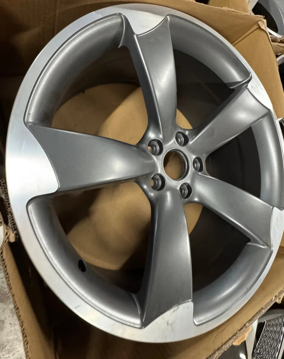 19” Ttrs deep concave 5x112