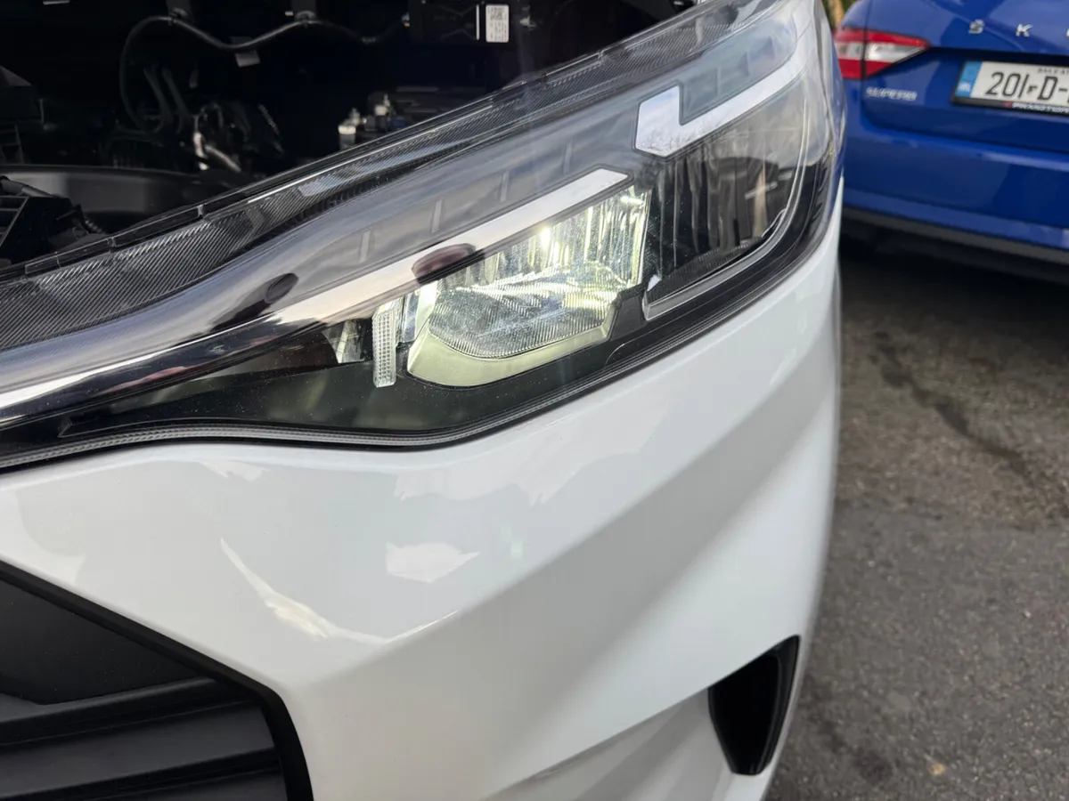 Upgrade to led headlight bulbs at fk - Image 2