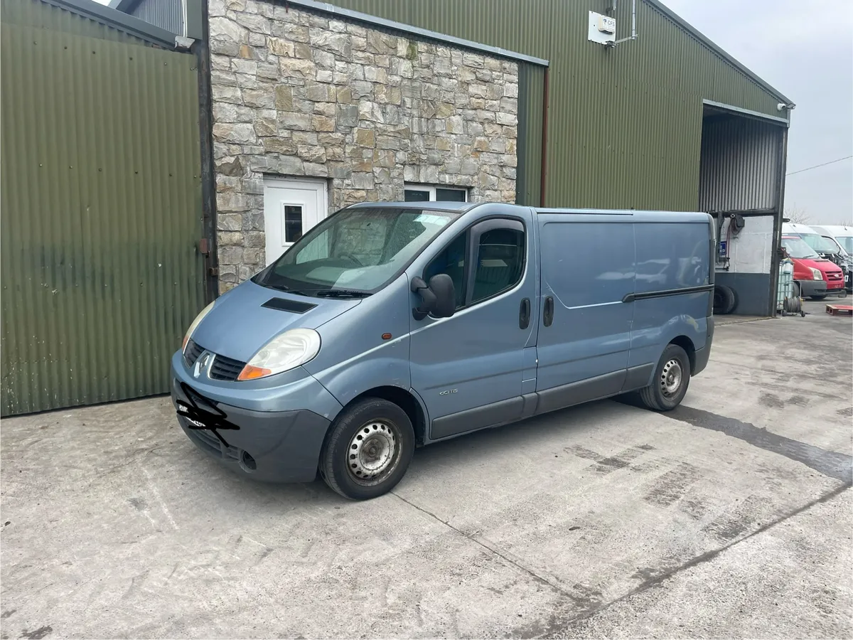 2008 Renault traffic 2.0 dci for dismantling