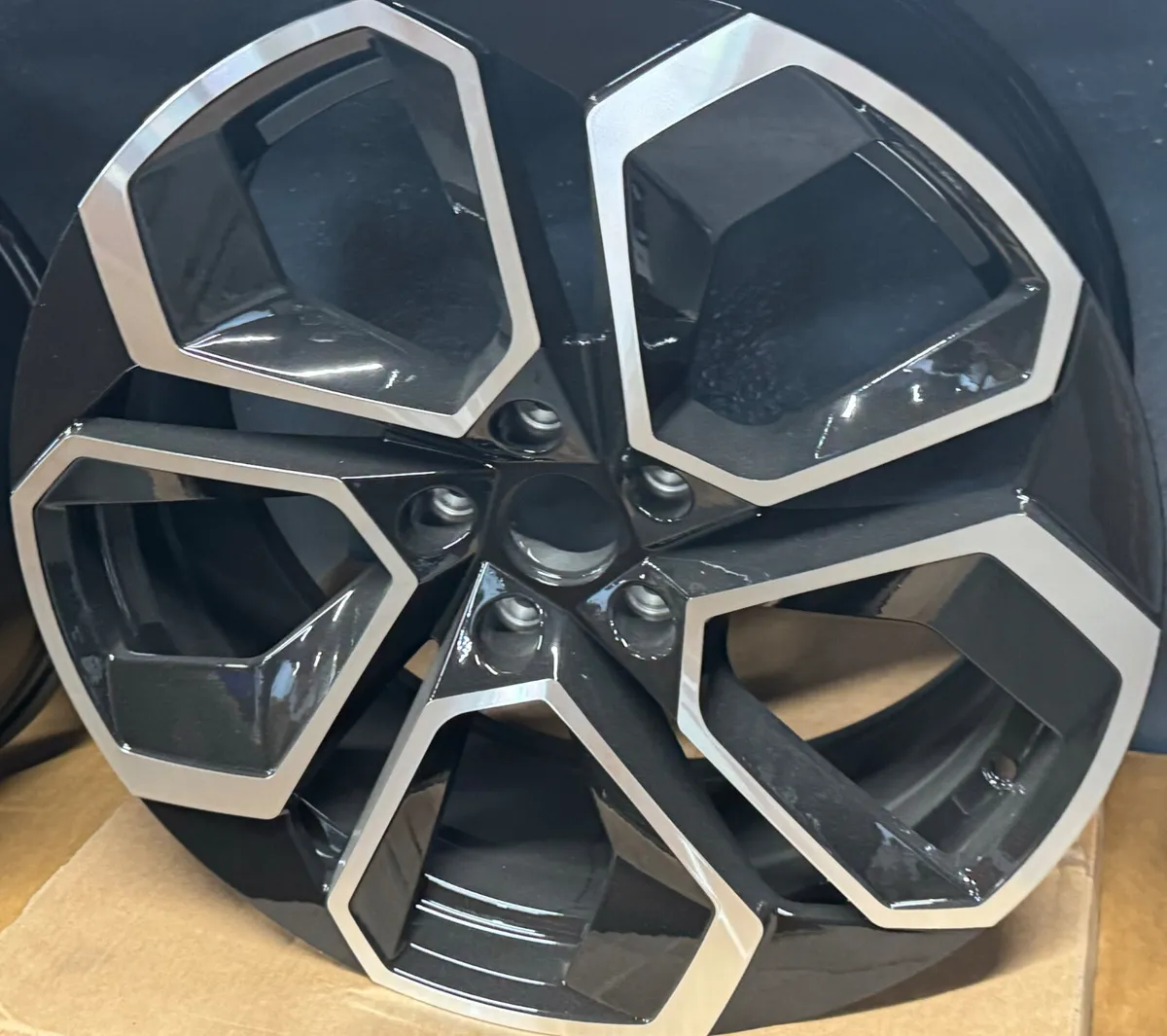 18” Skoda 5x112 alloys x 4