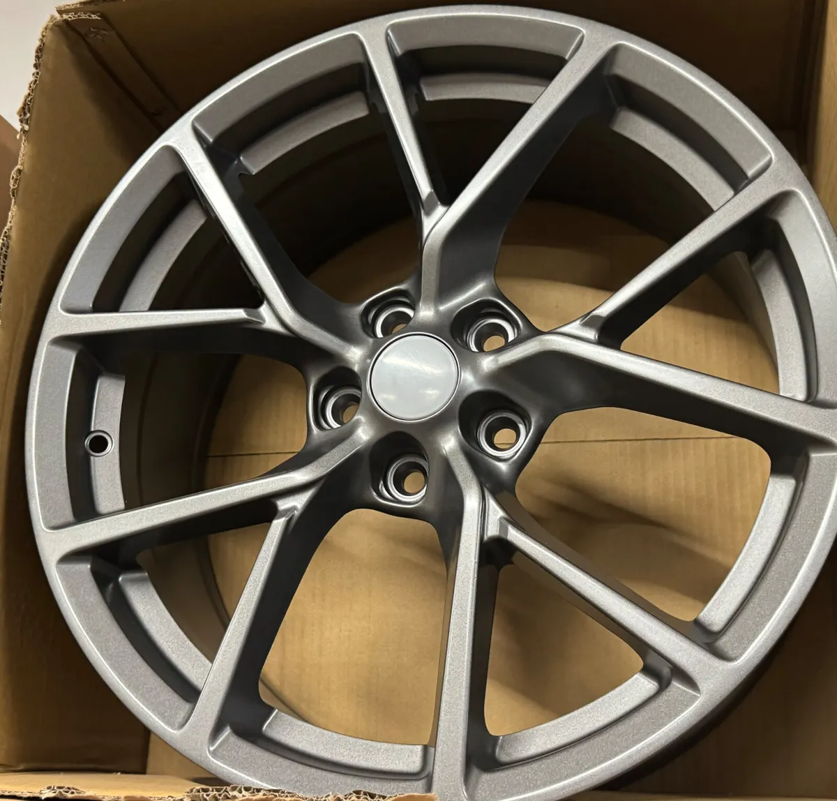 18” Ford 5x108 grey alloys
