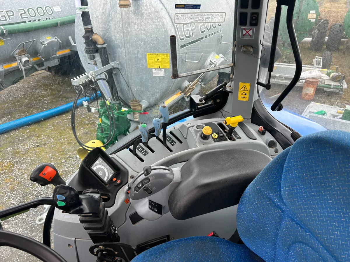 New Holland  T6030 For Sale - Image 3