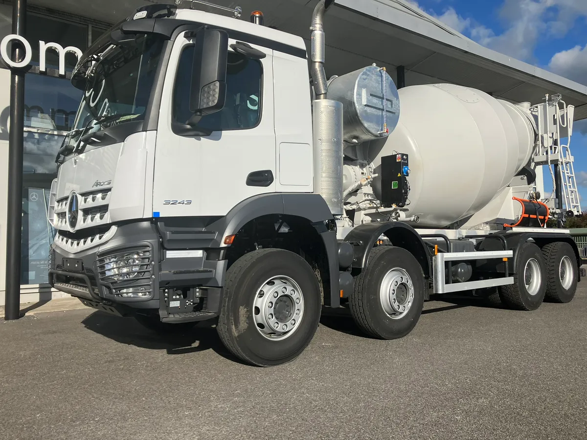 New In Stock Mercedes Benz Arocs 3243 Mixer - Image 2