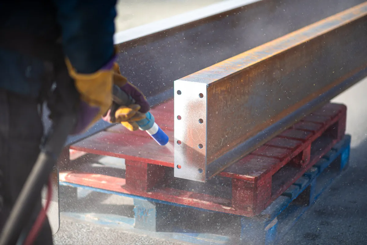 SANDBLASTING COMPRESSOR 350CFM - Image 1