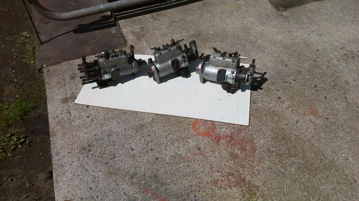 Vintage  machinery - Image 1