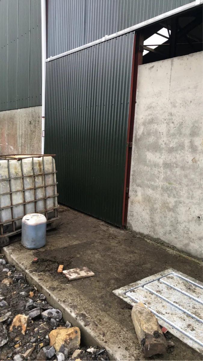 Shed erecting and welding repairs - Image 4