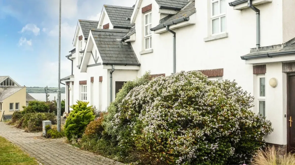 Holiday Home beside Duncannon Beach - Image 2
