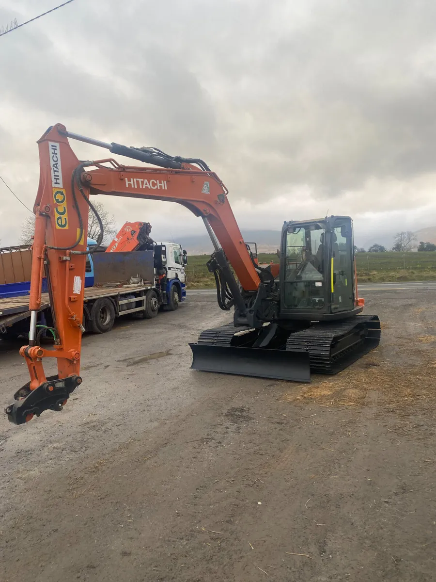 choice 2021 Zaxis Hitach 85 (as new ) - Image 3