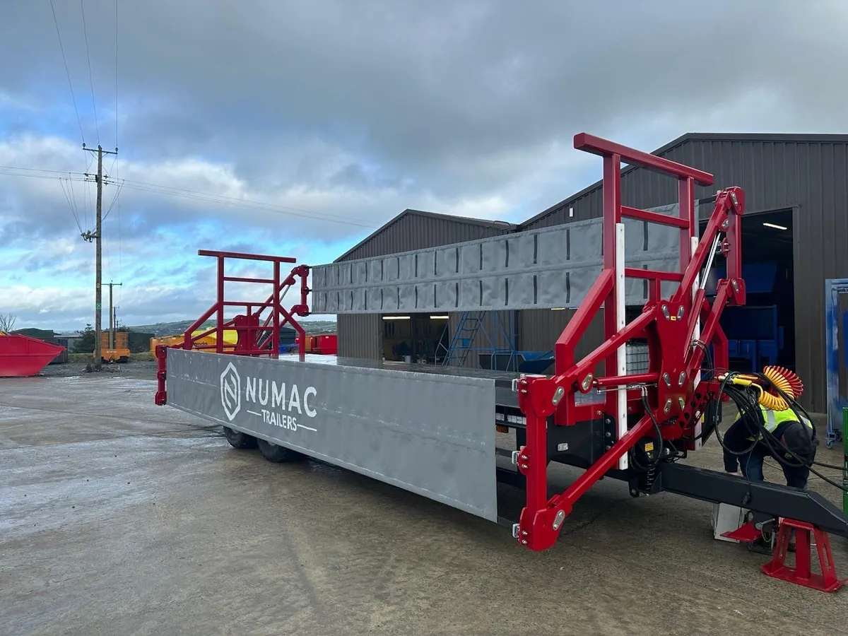 Numac bale trailer - Image 4