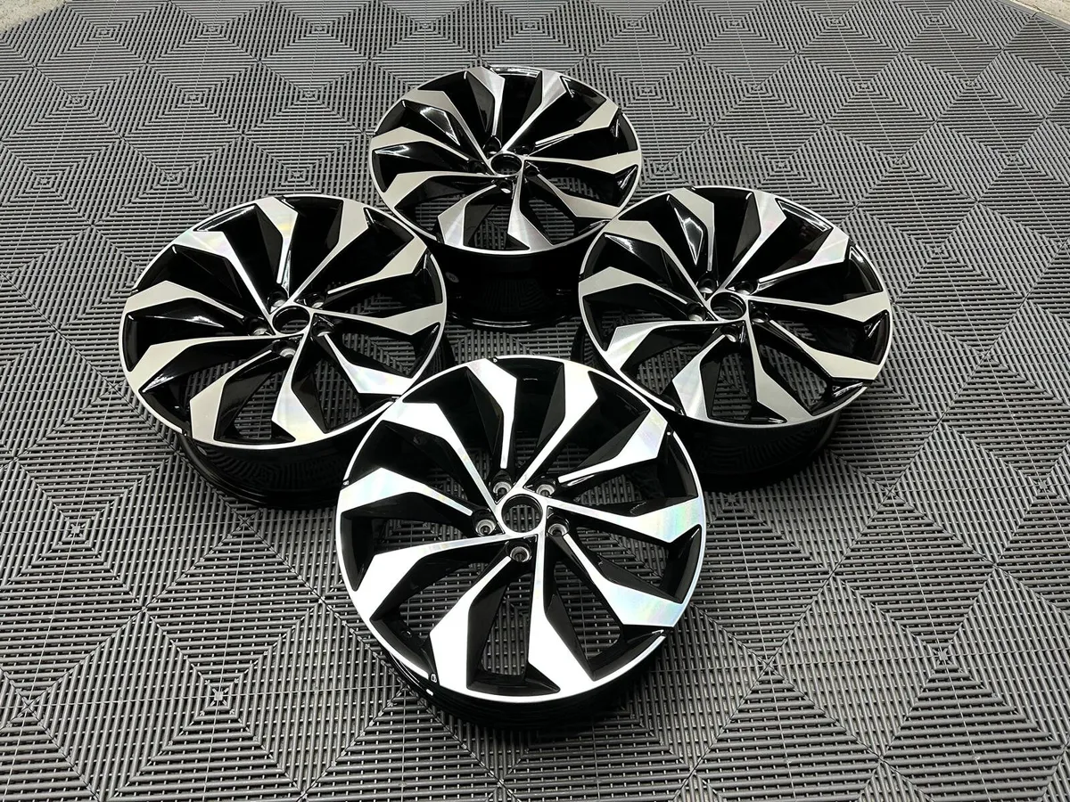 19″ Skoda Fornax  Alloys Octavia Superb 5x112 - Image 2