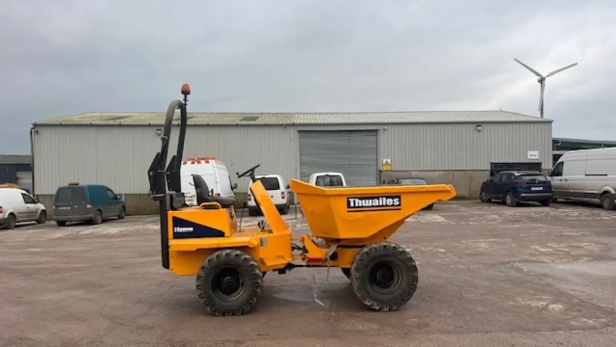 2010 Thwaites 3 Ton Swivel Dumper - Image 3