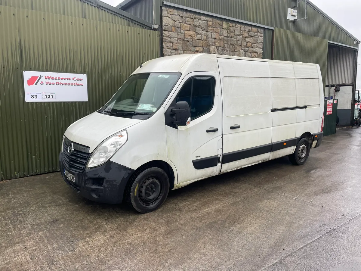 151 Renault master 2.3 dci for dismantling