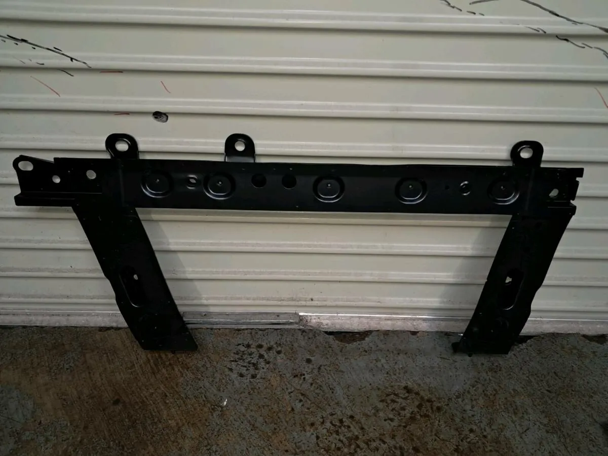 Renault clio subframes - Image 1