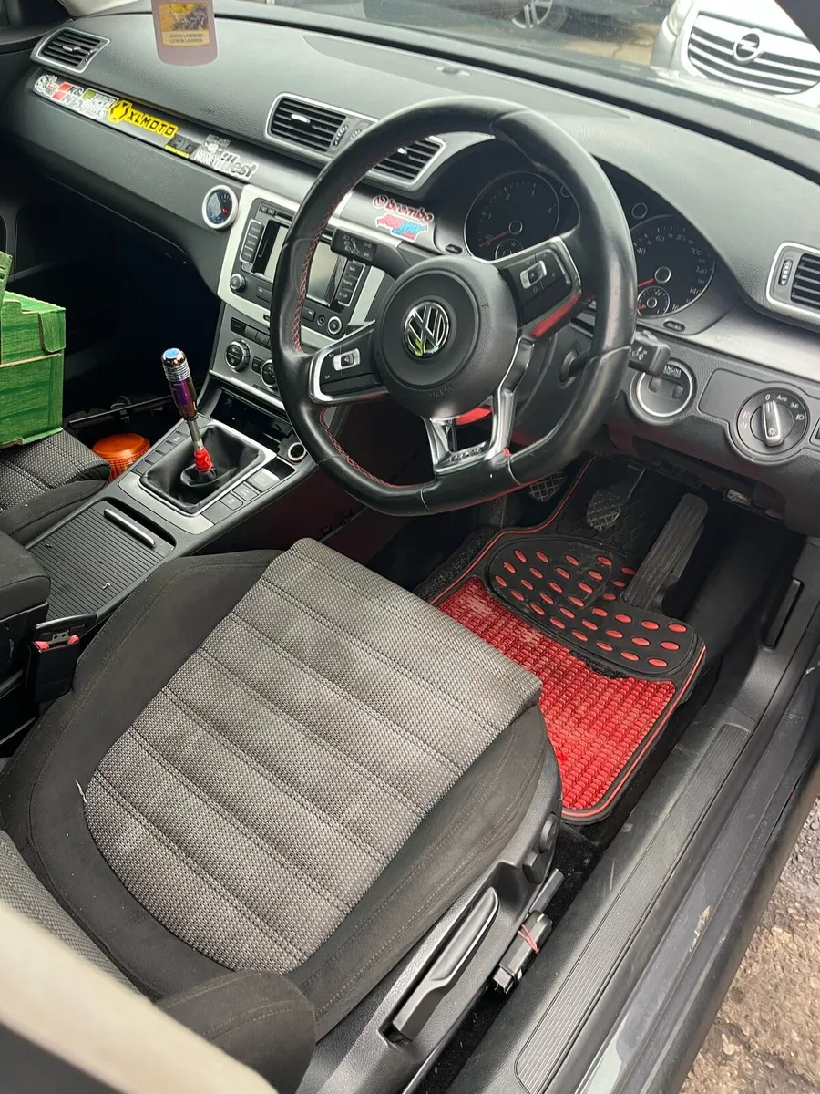 VW Passat - PARTS - Image 3